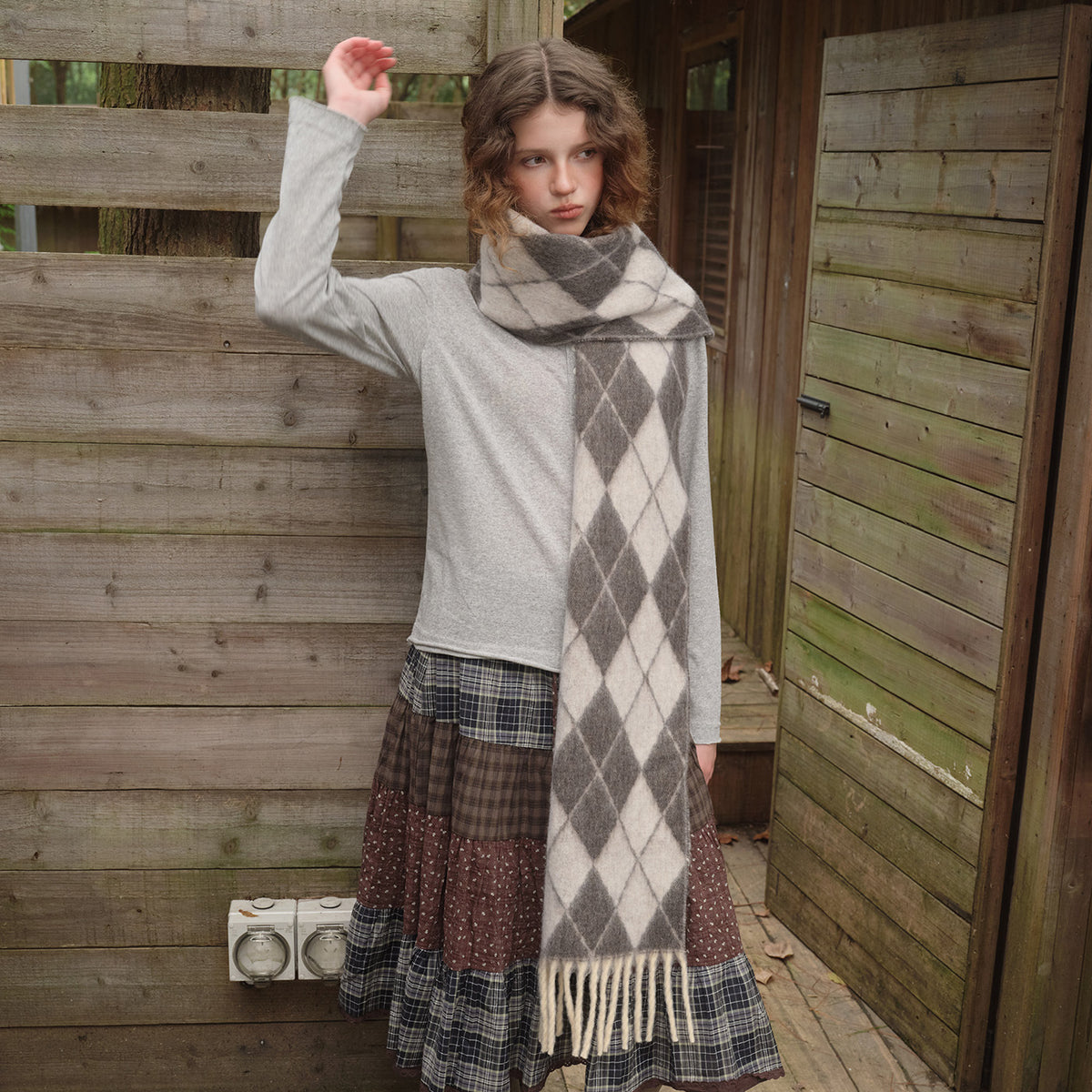 Andryka Women’s Wool Blend Woven Scarf – Argyle Pattern, 87 x 11 in